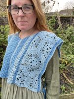 Lavenham Blue Hexi Tabard - Image 6